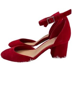 GB Gianni Bini New Lewk Red Suede Ankle Strap Block Heel Pumps 6.5M
NEW
